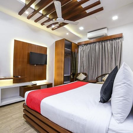 Collection O Motif South City 1 Near Appu Ghar Gurgaon Exterior foto