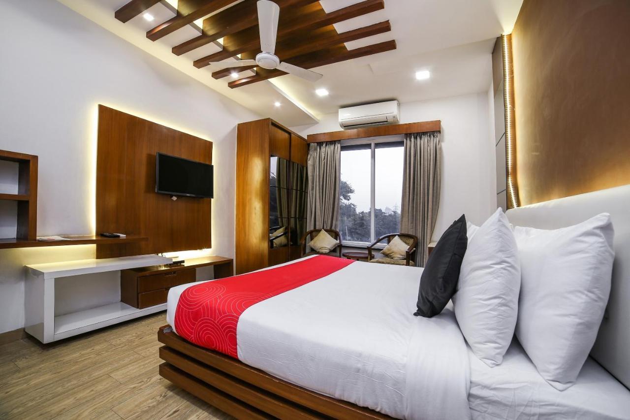 Collection O Motif South City 1 Near Appu Ghar Gurgaon Exterior foto