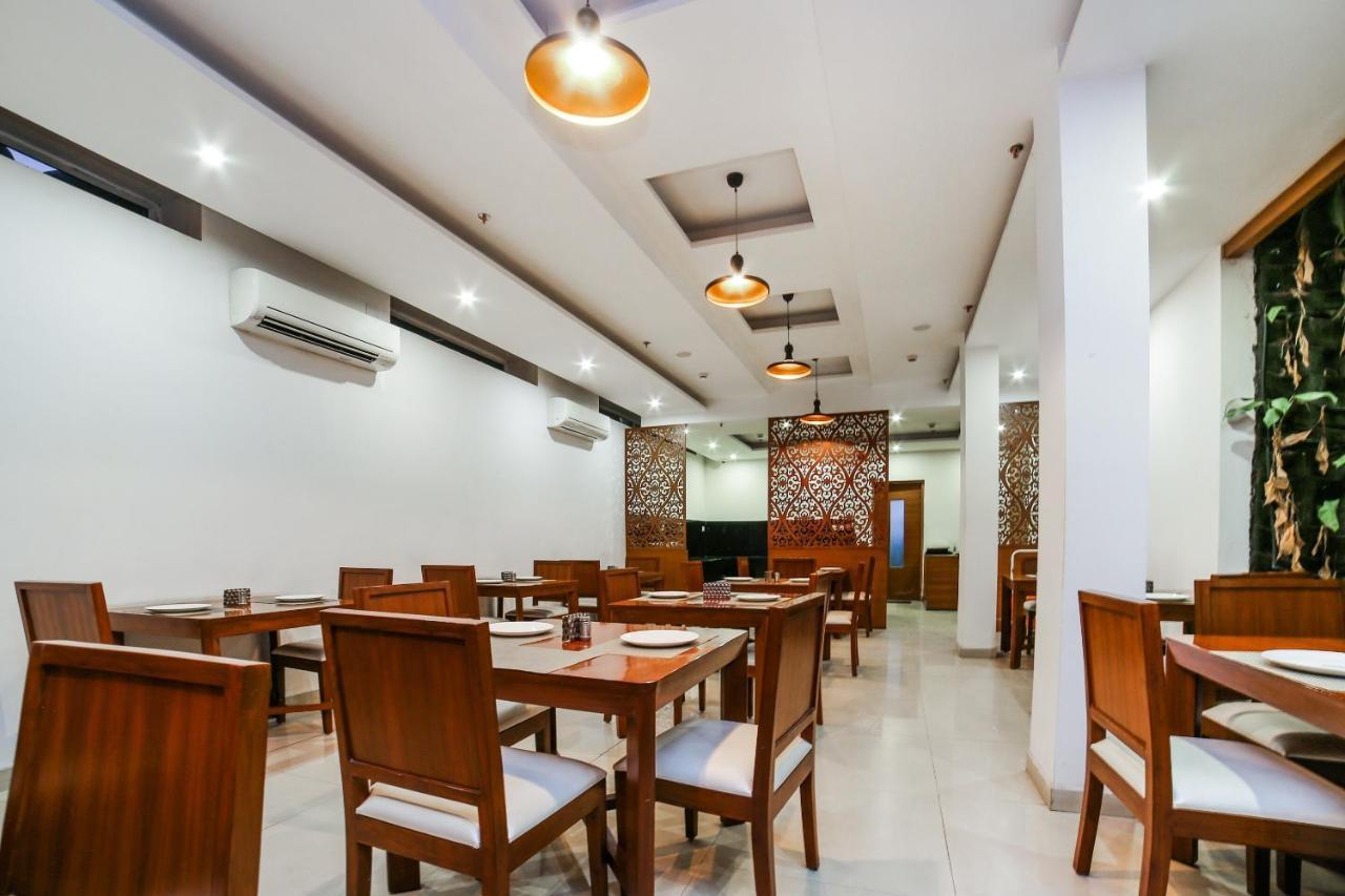 Collection O Motif South City 1 Near Appu Ghar Gurgaon Exterior foto