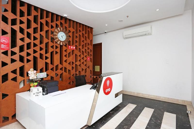 Collection O Motif South City 1 Near Appu Ghar Gurgaon Exterior foto